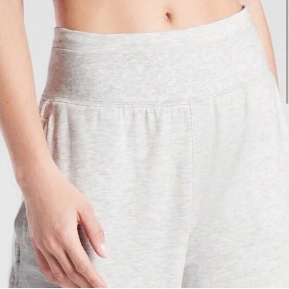 Athleta free flow culotte - Picture 3 of 9